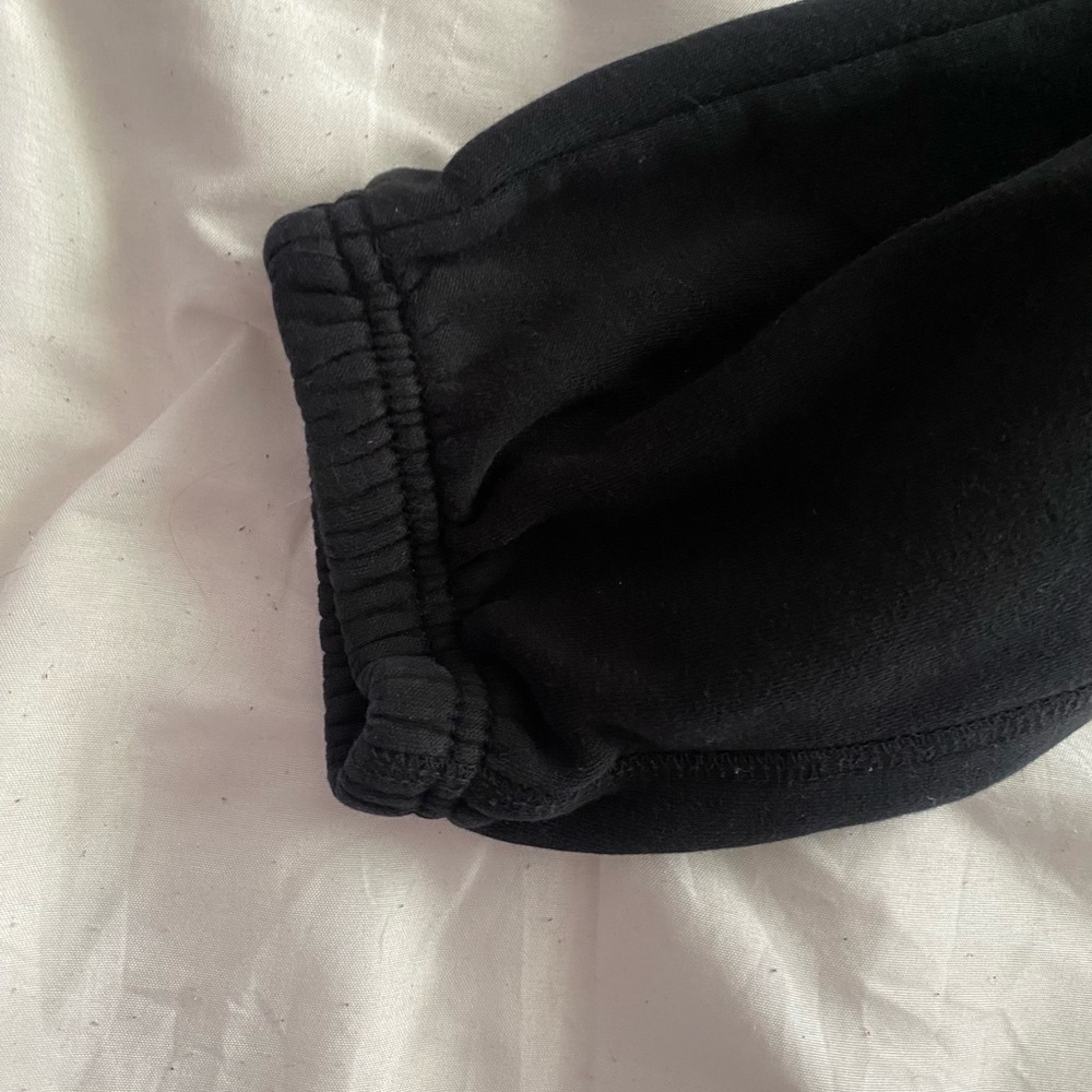 Sweatpants - Picture 2 of 4